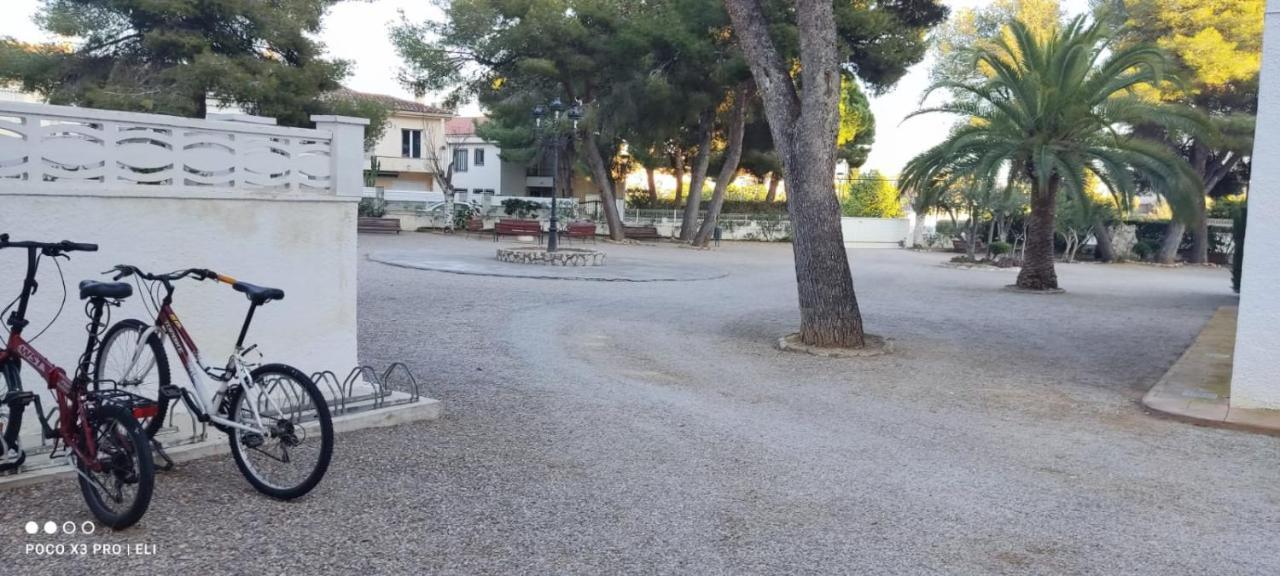 Encantador Apto En La Playa Coma-ruga Luaran gambar